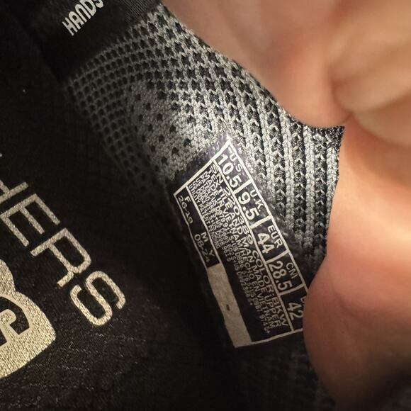 Skechers Max Cushioning Men's Size 10.5 Black/White Slip-Ins Hand Free - Picture 7 of 13